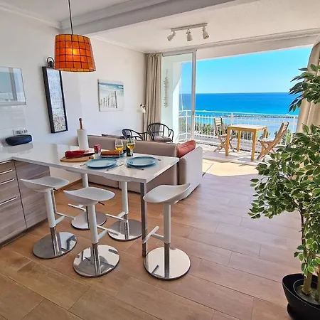 Luxury Beachside *
